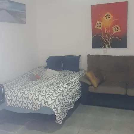 Ana Lucky Apartment